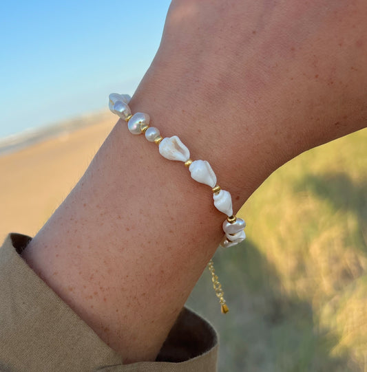 Shelly Bracelet - Gold
