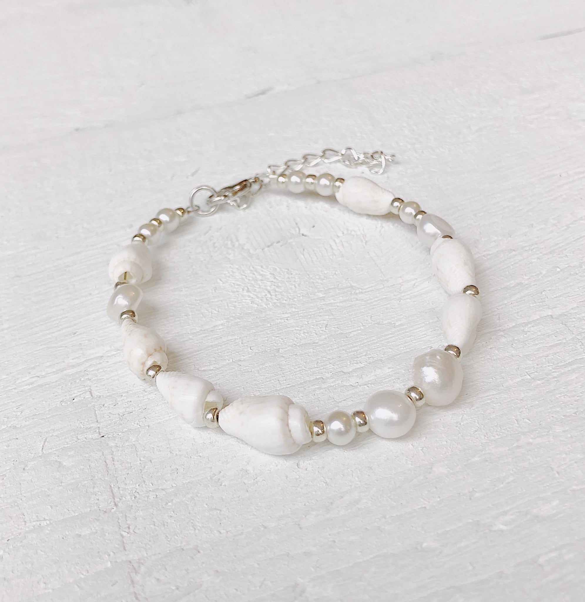 Shell, Freshwater Pearl + Silver Bracelet